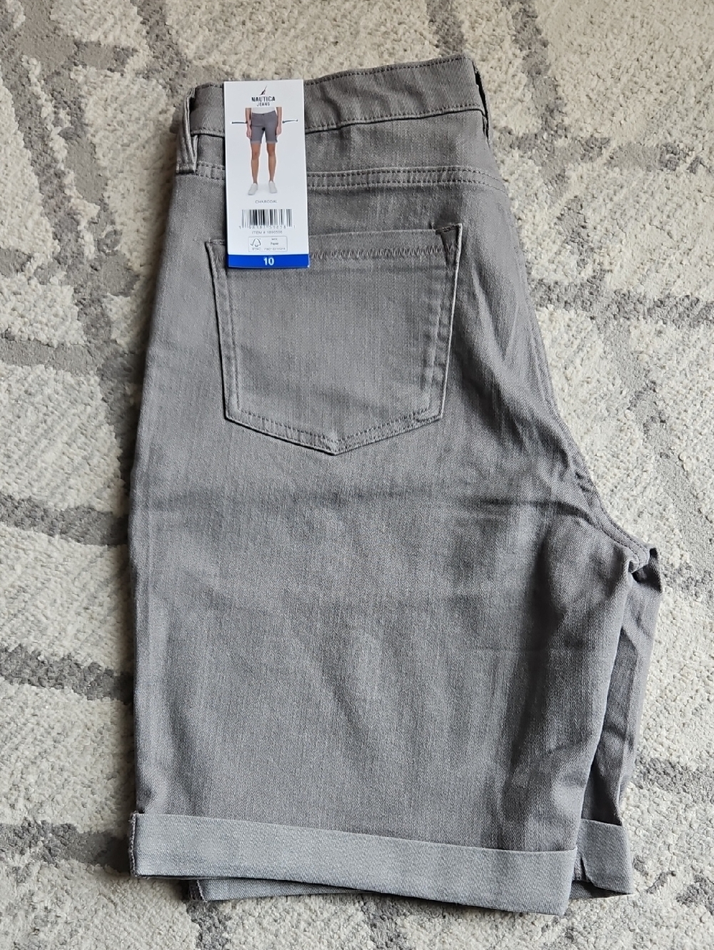 NEW! Nautica Jeans Gray Bermuda Shorts - Picture 2 of 4